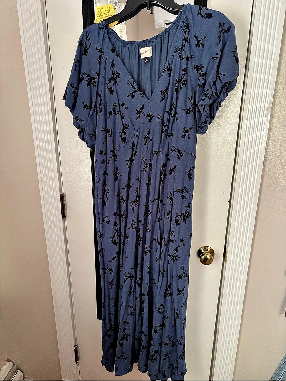 Universal Thread Flutter Short-Sleeve Midi A-Line Dress Blue & Black XL Like New